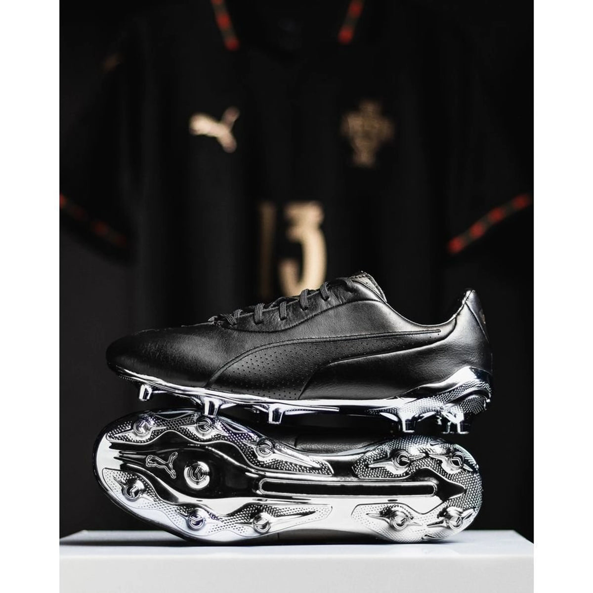 PUMA King Platine FG/AG Pantera Negra - Noir ÉDITION LIMITÉE